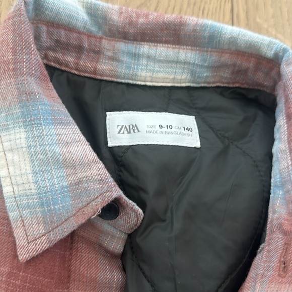 Zara Quilted checked overshirt Red and Gray Plaid Shirt 9/10Y - Picture 6 of 9